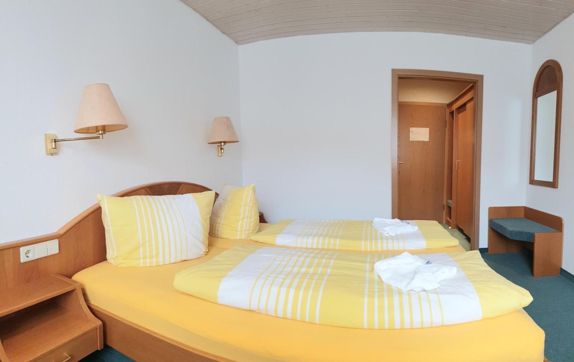 Garni Hotel Adler Post Baiersbronn Buitenkant foto