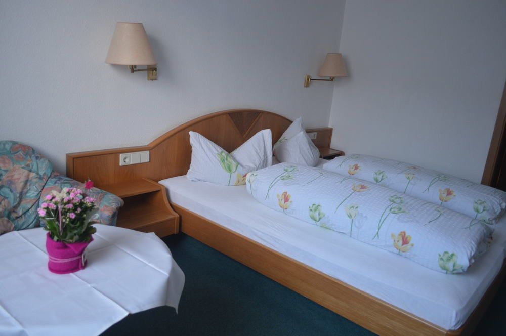 Garni Hotel Adler Post Baiersbronn Buitenkant foto