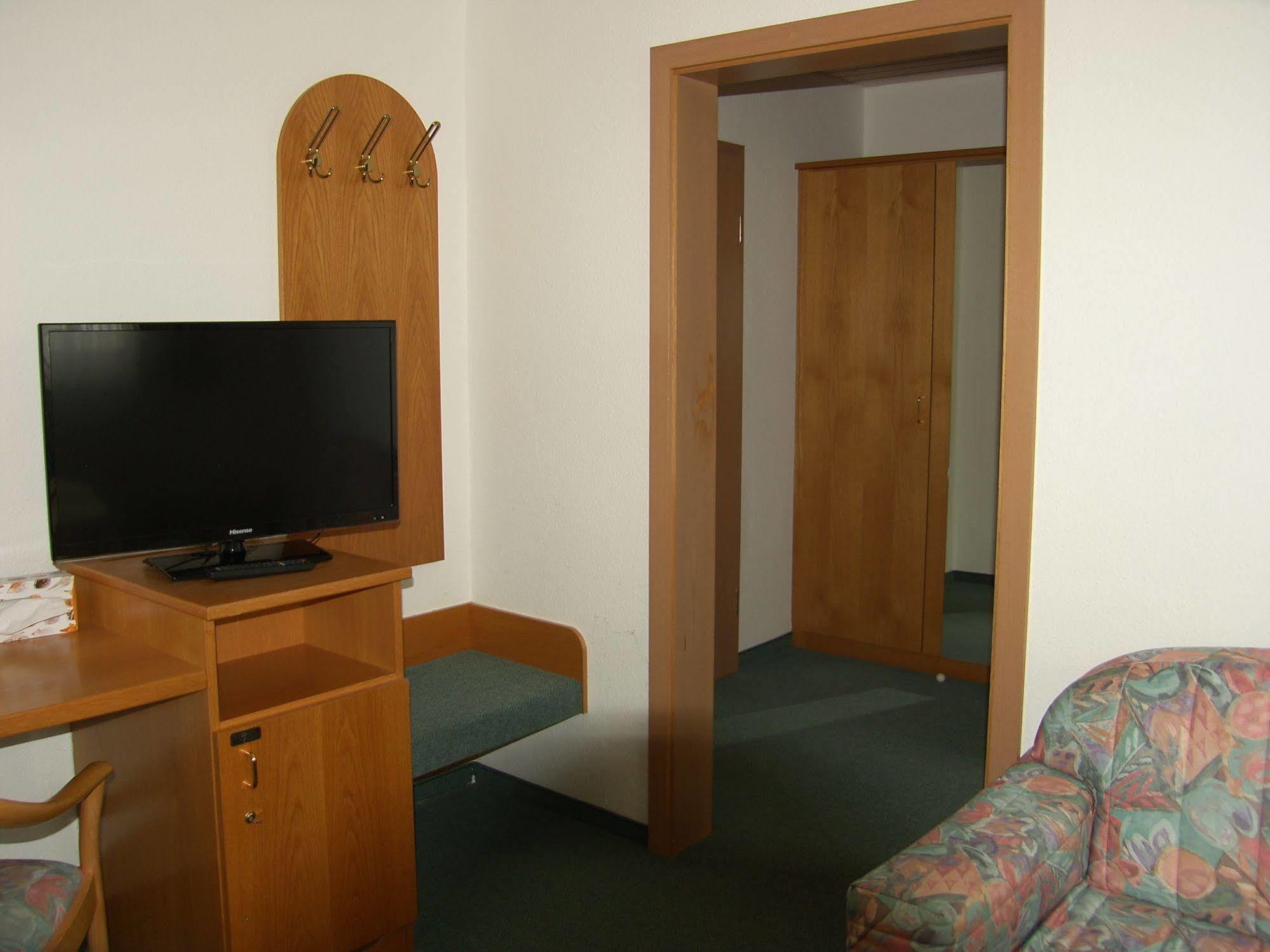 Garni Hotel Adler Post Baiersbronn Buitenkant foto